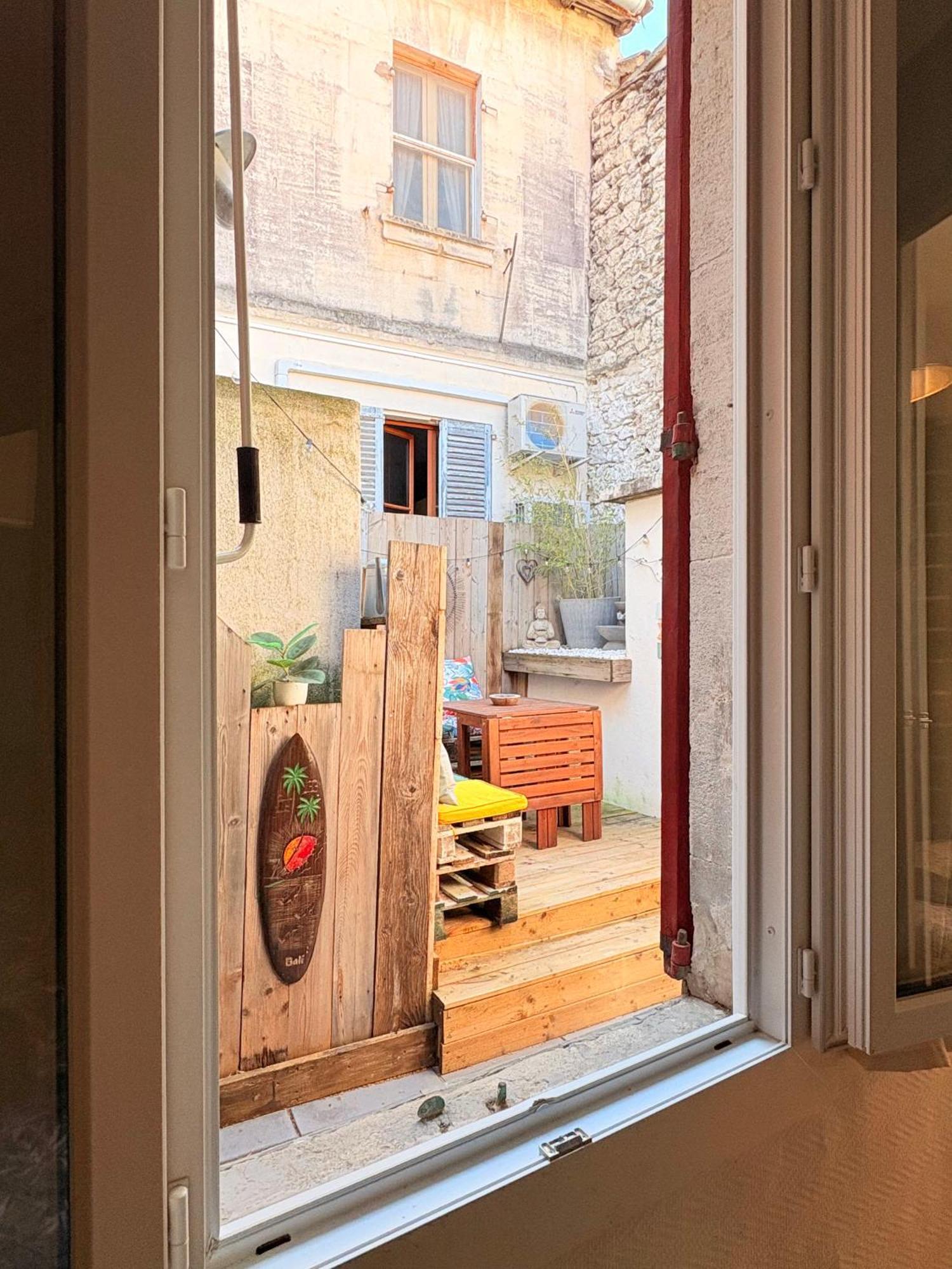 Апартаменты Le Patio De Provence En Avignon - Hypercentre, Clim, Wifi, Calme Экстерьер фото