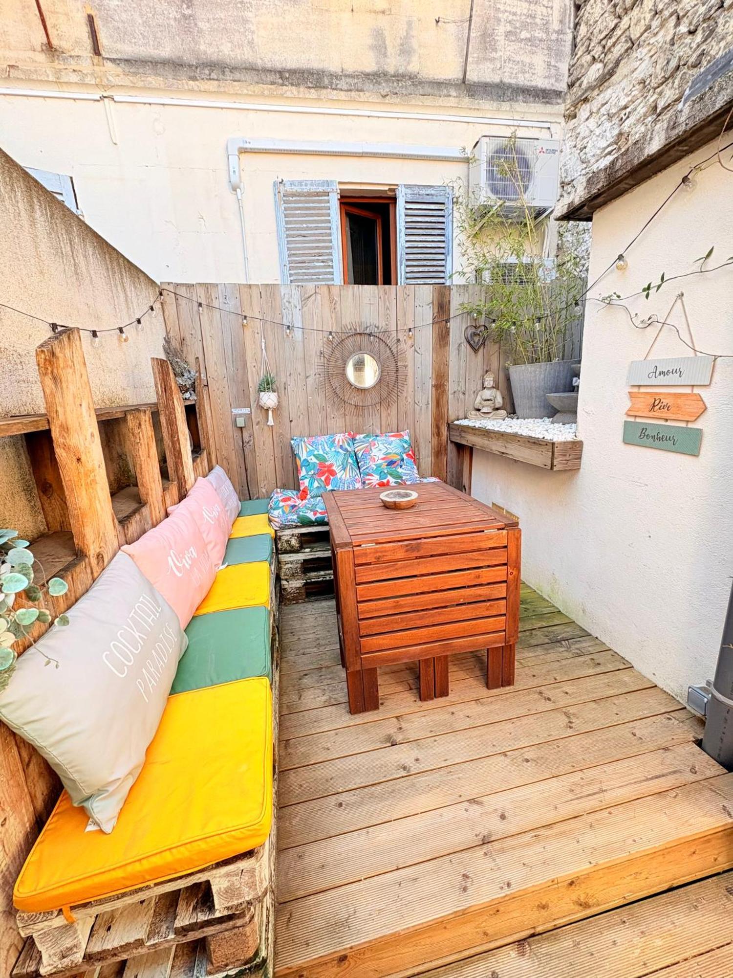 Апартаменты Le Patio De Provence En Avignon - Hypercentre, Clim, Wifi, Calme Экстерьер фото